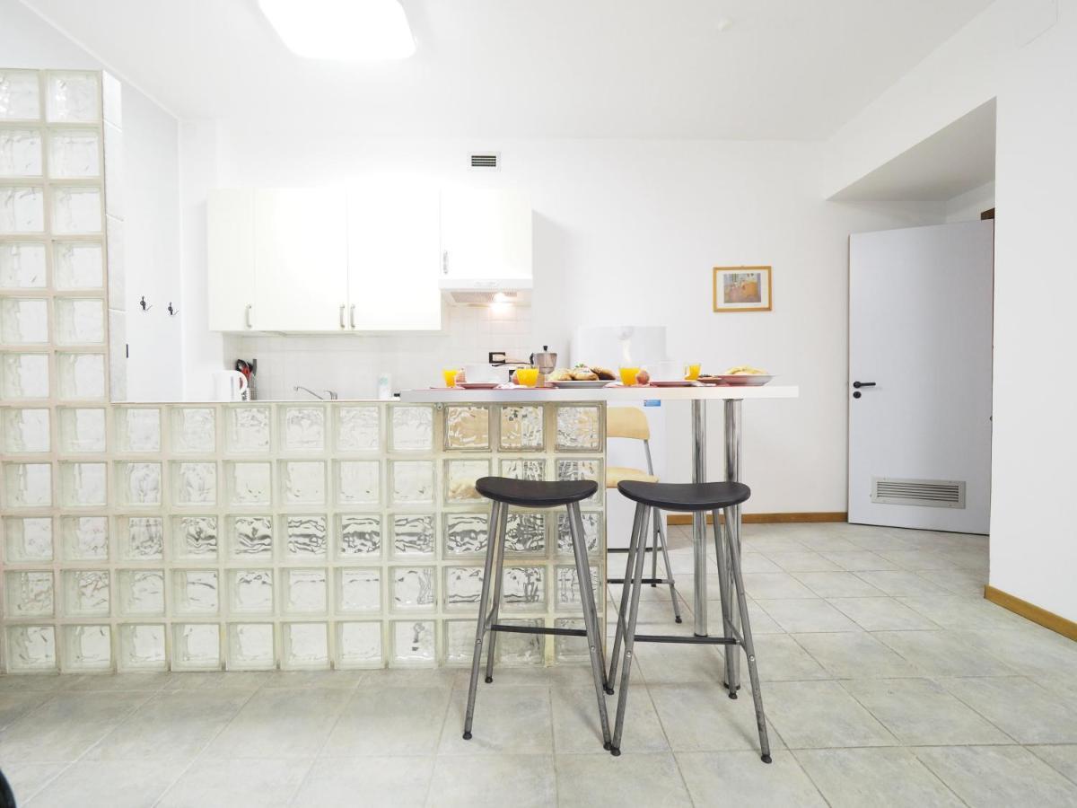 Apartment Dimora Sottoripa Di Fronte Acquario - Genovabnb It *