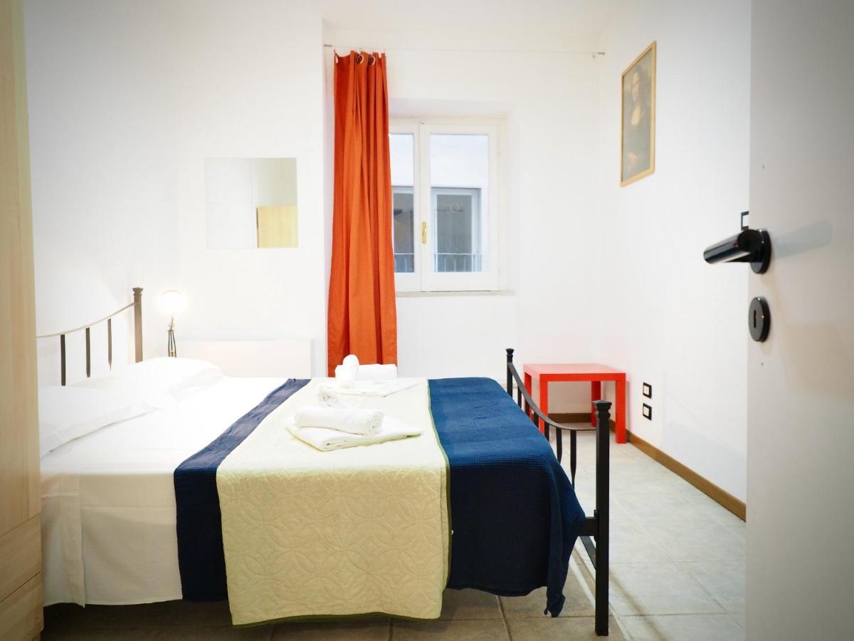 Apartment Dimora Sottoripa Di Fronte Acquario - Genovabnb It *